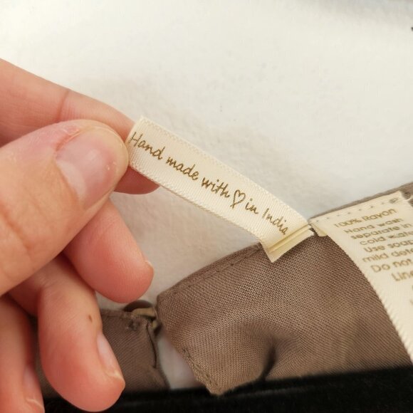 Japna Smocked Embroidered V-Neck Cropped Wide Leg Olive Green Jumpsuit XS - Picture 6 of 6